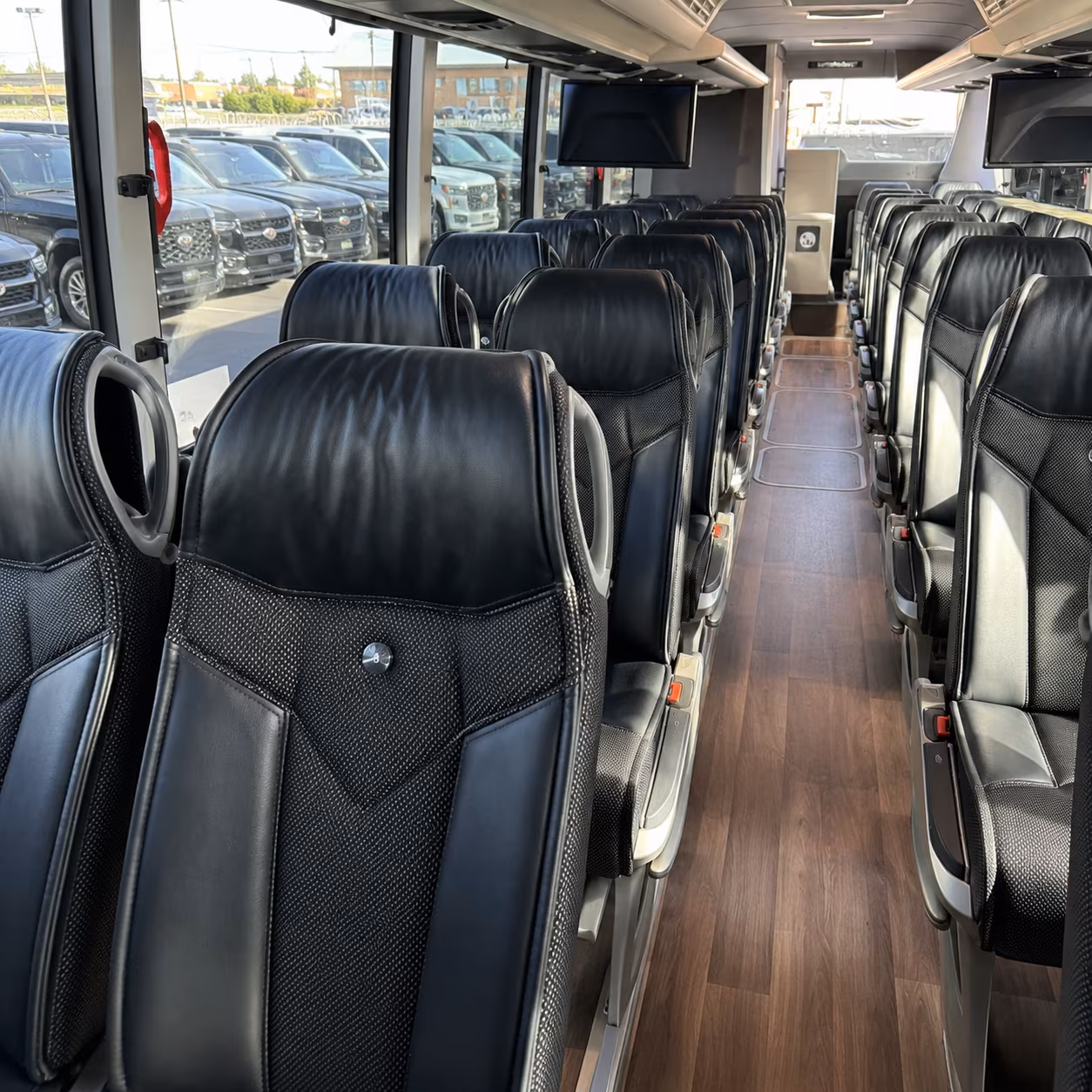 pdx charter bus rentals and airport transfers at portland international